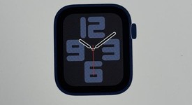 New
													Apple Watch SE 2nd Gen 40mm - Unlocked, Midnight, A2726 - Cellular, Aluminum, photo 6 of 6