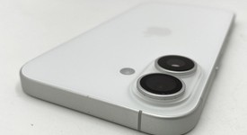 Mint
													Apple iPhone 16 - Unlocked, White, 128 GB, A3081, photo 4 of 5