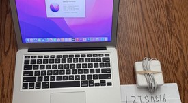 Good
													MacBook Air 2017 - 13" - I7, Silver, 256 GB, 8 GB, photo 1 of 10
