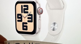 New
													Apple Watch SE 2nd Gen 40mm - Unlocked, Starlight, A2726 - Cellular, Aluminum, photo 2 of 4