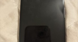 Good
													Google Pixel 8a - Verizon, Obsidian, 128 GB, 8 GB, G8HHN, mmWave 5G, photo 2 of 13