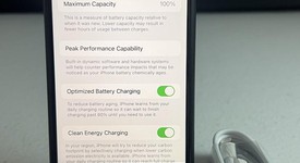 Good
													Apple iPhone SE 3rd Gen 2022 - Unlocked, Midnight, 64 GB, A2595, photo 2 of 10