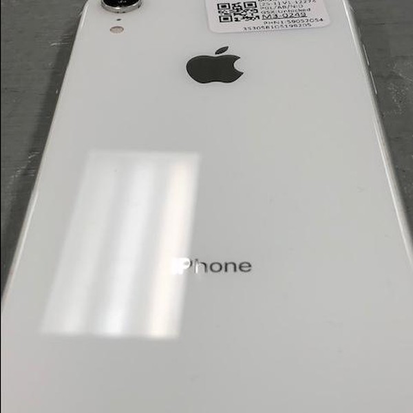 Apple iPhone Xr - Unlocked, 64 GB, White, A1984
