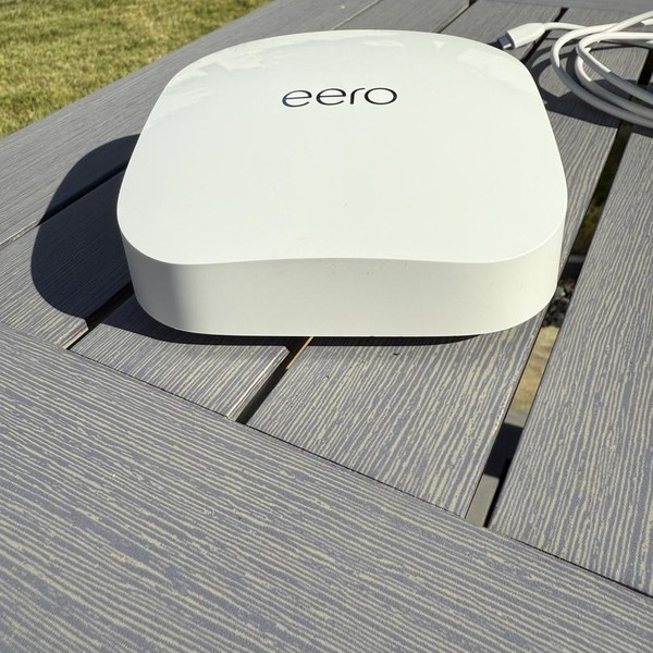 eero Pro 6E - Single