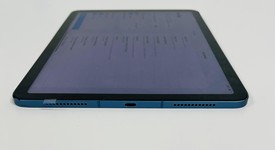 Fair
													Apple iPad Air 5th Gen - Unlocked, Blue, 256 GB, A2589, photo 4 of 8