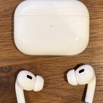 Used Apple AirPods Pro 2 - USB-C