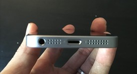 Mint
													Apple iPhone SE 1st Gen 2016 - Verizon, Grey, 16 GB, A1662, photo 5 of 5