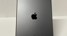 Good
													Apple iPad 9th Gen - Unlocked, Gray, 64 GB, A2603, photo 2 of 7