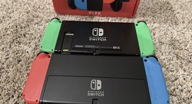 Good
													Nintendo Switch - OLED - Red & Blue, 64 GB, photo 2 of 10