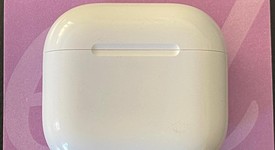 Used
													Apple AirPods 4th Gen - Standard, photo 2 of 5