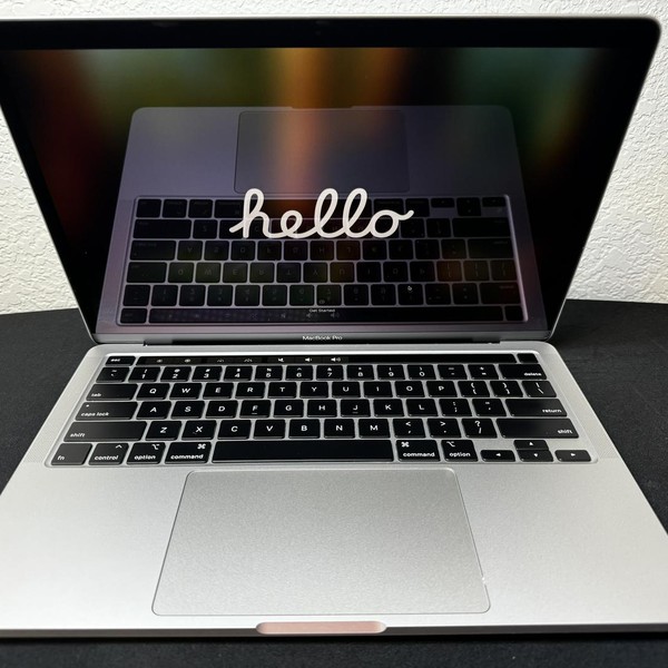 MacBook Pro 2022 - 13 inch - 512 GB, Silver, 16 GB, Apple M2