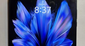 Fair
													vivo X Fold3 Pro - Unlocked Non-US, Black, 512 GB, 16 GB, photo 4 of 8