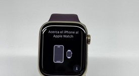 Mint
													Apple Watch Series 7 45mm - Unlocked, Gold, A2477 - Cellular, Stainless, photo 4 of 5