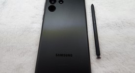 Mint
													Samsung Galaxy S22 Ultra - AT&T, Black, 512 GB, 12 GB, SM-S908U, photo 5 of 6