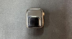 Good
													Apple Watch Series 4 44mm - Unlocked, Gold, A1976 - Cellular, Stainless, photo 1 of 7