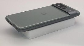 Mint
													Google Pixel 8 - Unlocked, Hazel, 128 GB, 8 GB, G9BQD, Sub-6 5G, photo 3 of 8