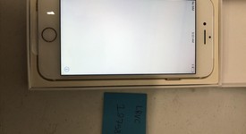 Mint
													Apple iPhone 7 - Unlocked, Gold, 256 GB, A1660, photo 2 of 9