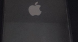 Good
													Apple iPhone SE 2nd Gen 2020 - Unlocked, Black, 64 GB, A2275, photo 4 of 12