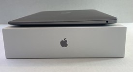 Mint
													MacBook Air 2020 - 13" - Apple M1, Silver, 256 GB, 8 GB, photo 4 of 10