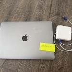 Good MacBook Pro 2020 - 13 inch - 256 GB, Gray, 8 GB, Apple M1