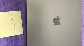 Good
													Apple iPad Pro 12.9" 6th Gen 2022 - Unlocked, Gray, 1 TB, photo 3 of 6
