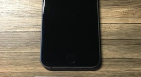 Good
													Apple iPhone 6 - Verizon, Gray, 16 GB, A1549, photo 2 of 7