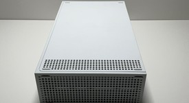 Mint
													Xbox Series S (2020) - White, 512 GB, photo 5 of 5