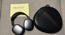 Used
													Apple AirPods Max - Gray, photo 1 of 9