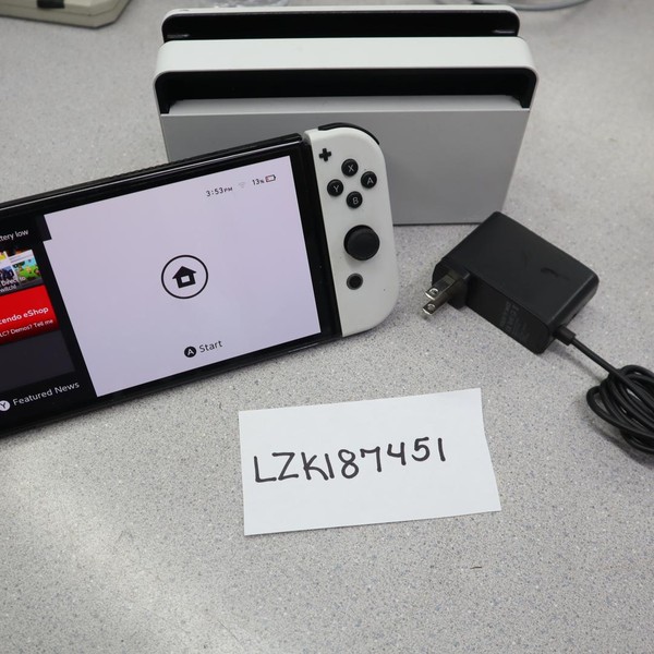 Nintendo Switch - OLED - 64 GB, White