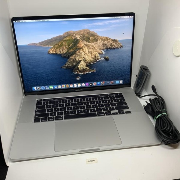 MacBook Pro 2019 - 16 inch - 512 GB, Silver, 16 GB, Intel Core i7