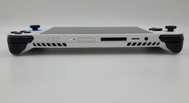 Good
													Asus ROG Ally 7" - Z1, White, 512 GB, 16 GB, Ryzen Z1, photo 4 of 4