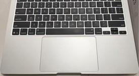 Good
													MacBook Air 2025 (M4) - 13" - Apple M4, Silver, 256 GB, 16 GB, photo 3 of 13