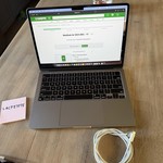 Good MacBook Air 2024 (M3) - 13 inch - 512 GB, Gray, 16 GB, Apple M3, 10-core GPU