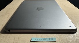 Good
													Apple iPad 6th Gen - Wi-Fi, Gray, 32 GB, A1893, photo 4 of 4