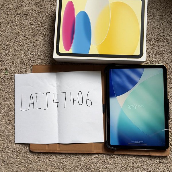 Apple iPad (11th Gen) - Unlocked, 128 GB, Yellow, A3355