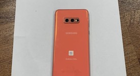 Good
													Samsung Galaxy S10e - Verizon, Pink, 256 GB, 8 GB, SM-G970U, photo 3 of 7