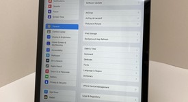 Good
													Apple iPad 7th Gen - Unlocked, Gray, 32 GB, A2200, photo 3 of 6