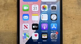 Fair
													Apple iPhone SE 3rd Gen 2022 - T-Mobile, Midnight, 64 GB, A2595, photo 1 of 10