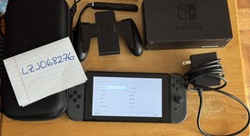 Good
													Nintendo Switch - Grey, 32 GB, photo 2 of 4