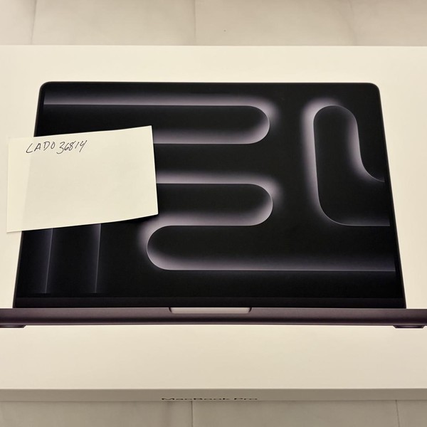 MacBook Pro 2026 - 14 inch (M5) - 2 TB, Space Black, 64 GB, Apple M5 Max 18-core (40-core GPU), Standard Display