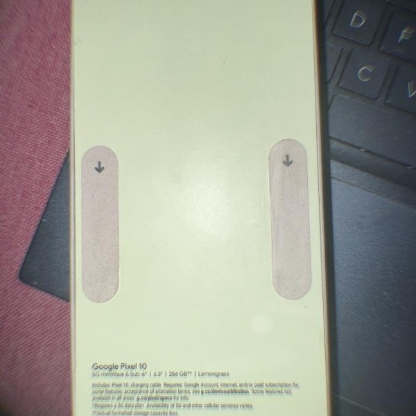 Google Pixel 10 - Unlocked, 256 GB, Lemongrass, GLBW0