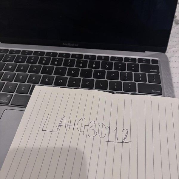 MacBook Air 2020 - 13 inch - 256 GB, Silver, 8 GB, Apple M1
