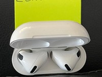 Apple AirPods 4th Gen