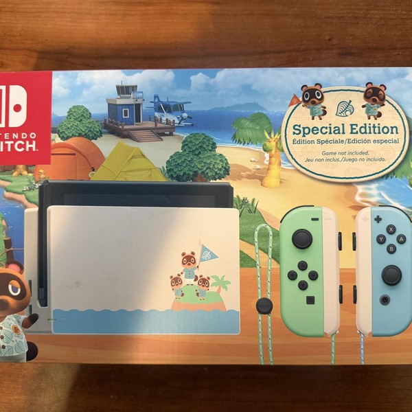 Nintendo Switch - 32 GB, Animal Crossing: New Horizons