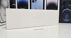 Good
													Apple Watch Series 9 41mm - Unlocked, Midnight, A2982 - Cellular, Aluminum, photo 1 of 11
