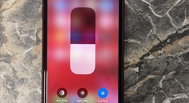 Good
													Apple iPhone Xr - Unlocked, Red, 256 GB, A1984, photo 3 of 12