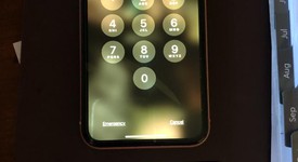 Good
													Apple iPhone Xr - Verizon, Coral, 64 GB, A1984, photo 3 of 3