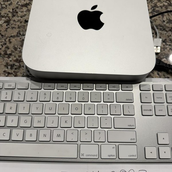 Mac mini 2020 - 1 TB, Silver, 16 GB, Apple M1