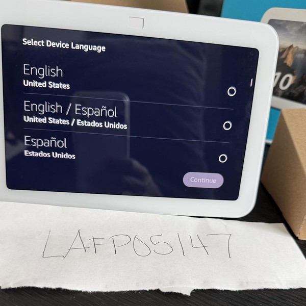 Amazon Echo Show 8 3rd Gen - Glacier White