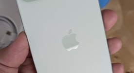 Mint
													Apple iPhone 15 Plus - Unlocked, Green, 128 GB, A2847, photo 3 of 6
